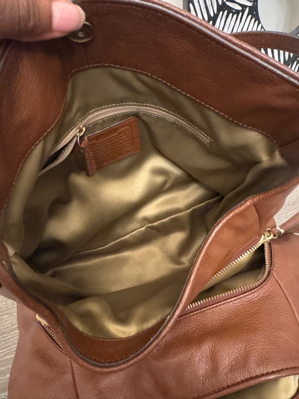 Coach Tan Signature Canvas Shoulder Bag with Brown Leather Trim - Picture 2 of 15